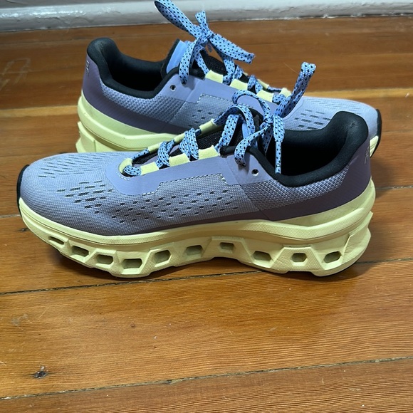 On Running Shoes in Purple and Cream - Picture 3 of 11